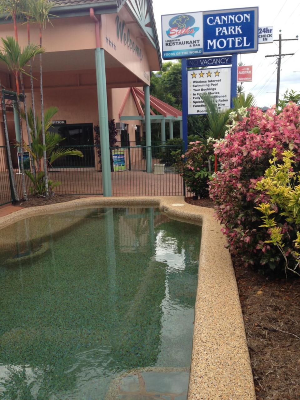 Cannon Park Motel Cairns Exterior photo